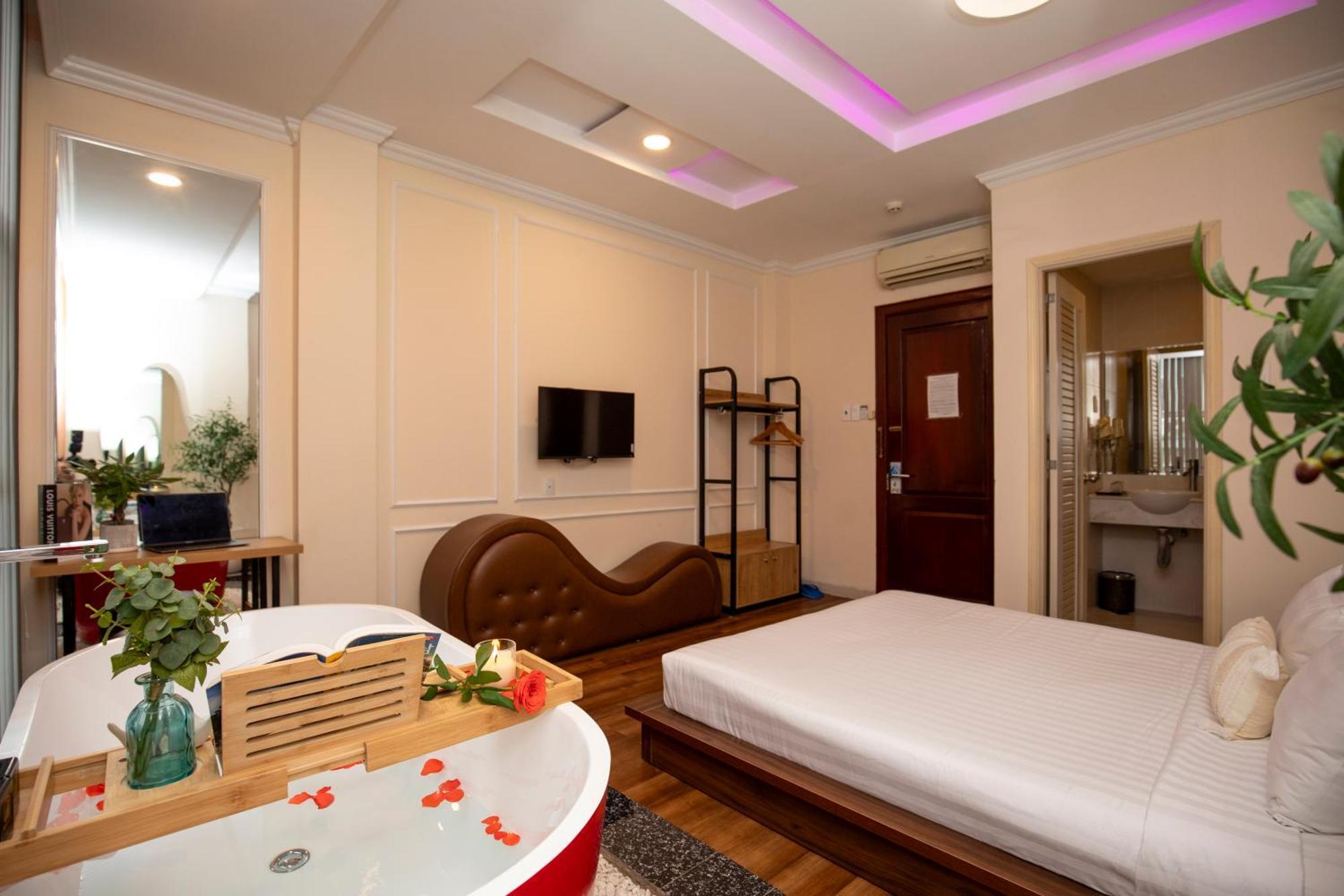 Quy Hung Hotel Central Ciudad Ho Chi Minh  Exterior foto