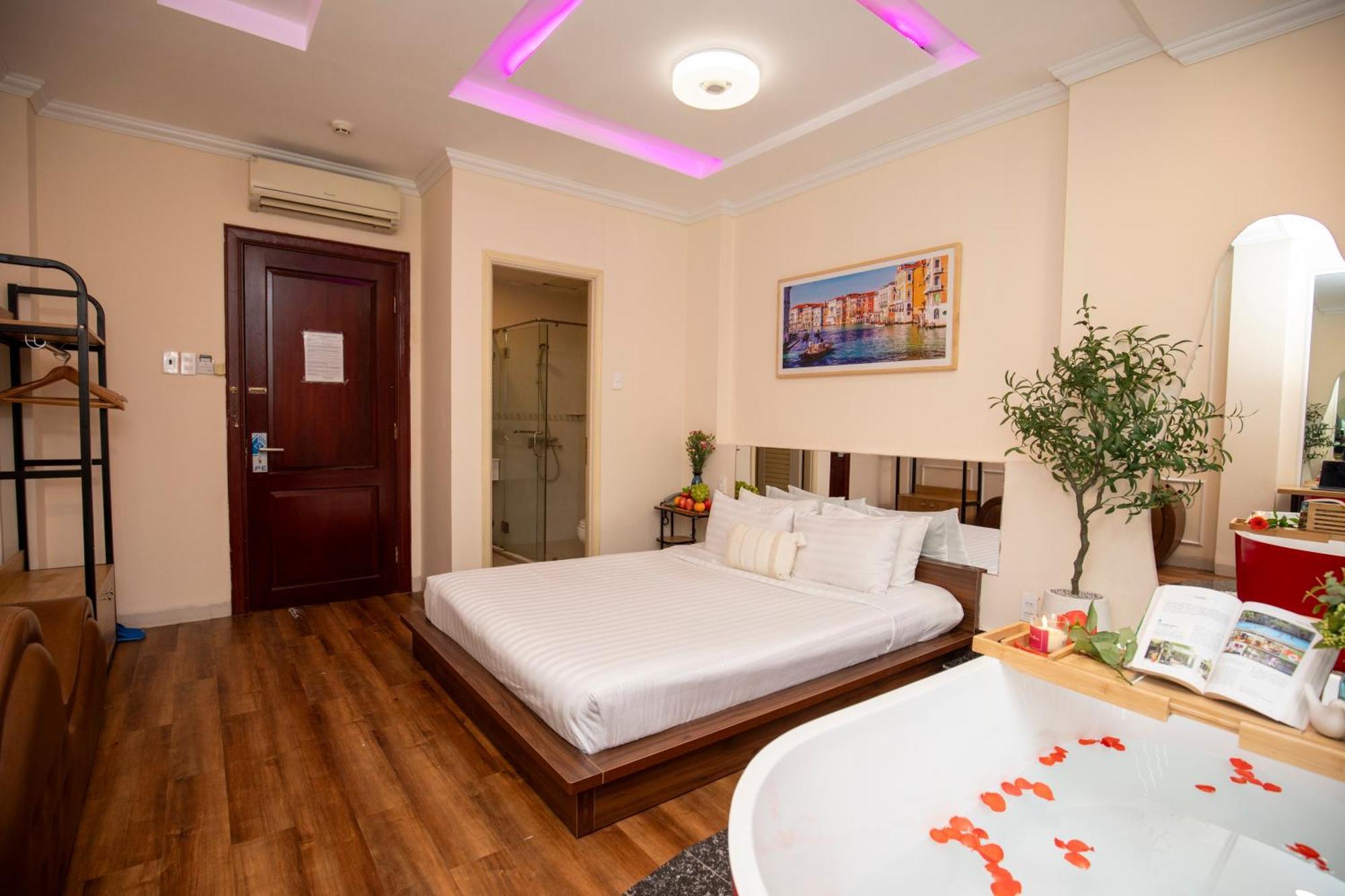 Quy Hung Hotel Central Ciudad Ho Chi Minh  Exterior foto