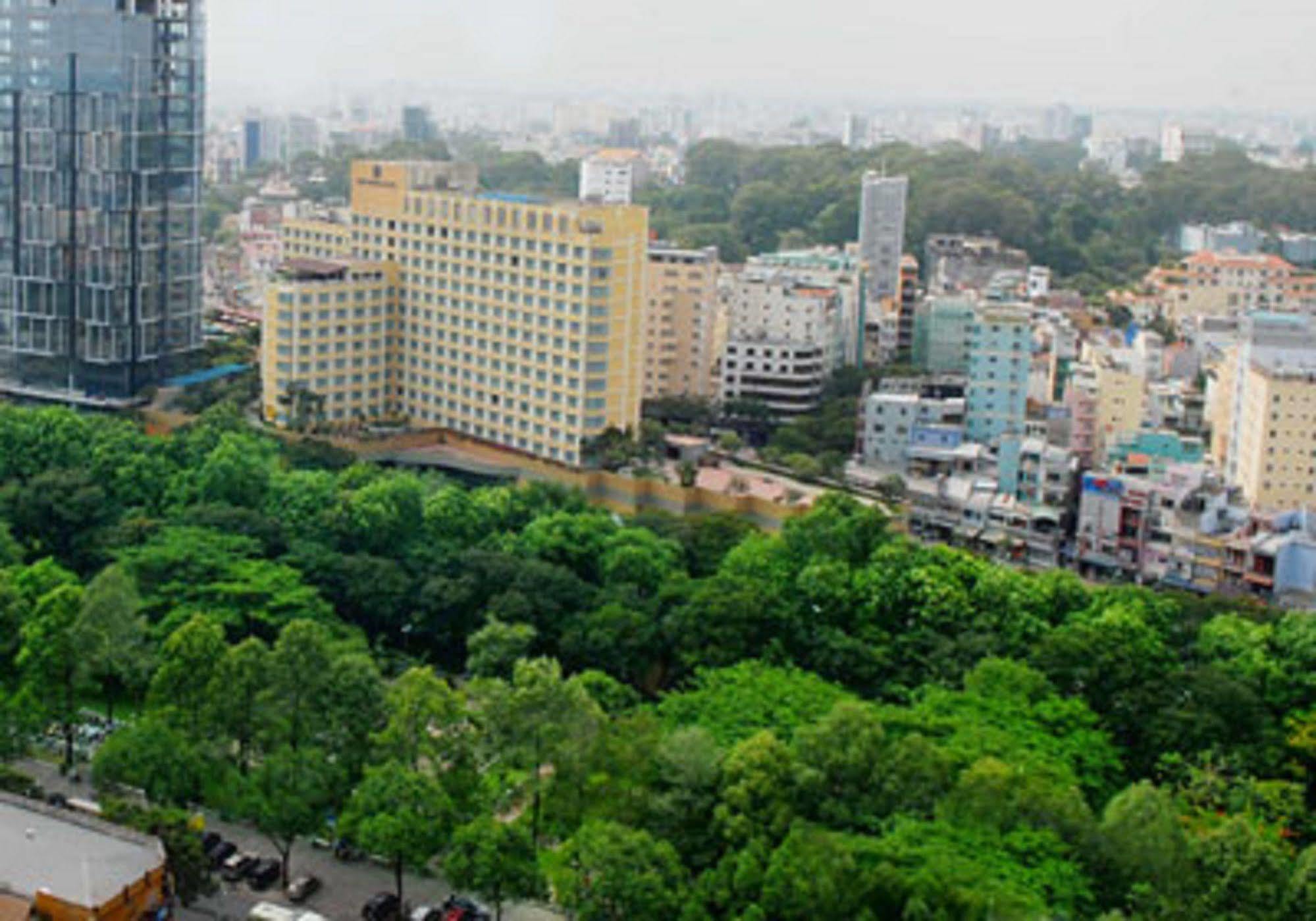 Quy Hung Hotel Central Ciudad Ho Chi Minh  Exterior foto